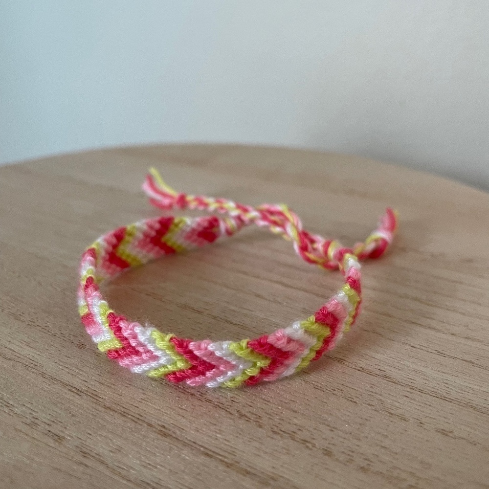 10/$25 Floral Springtime Woven Bracelet